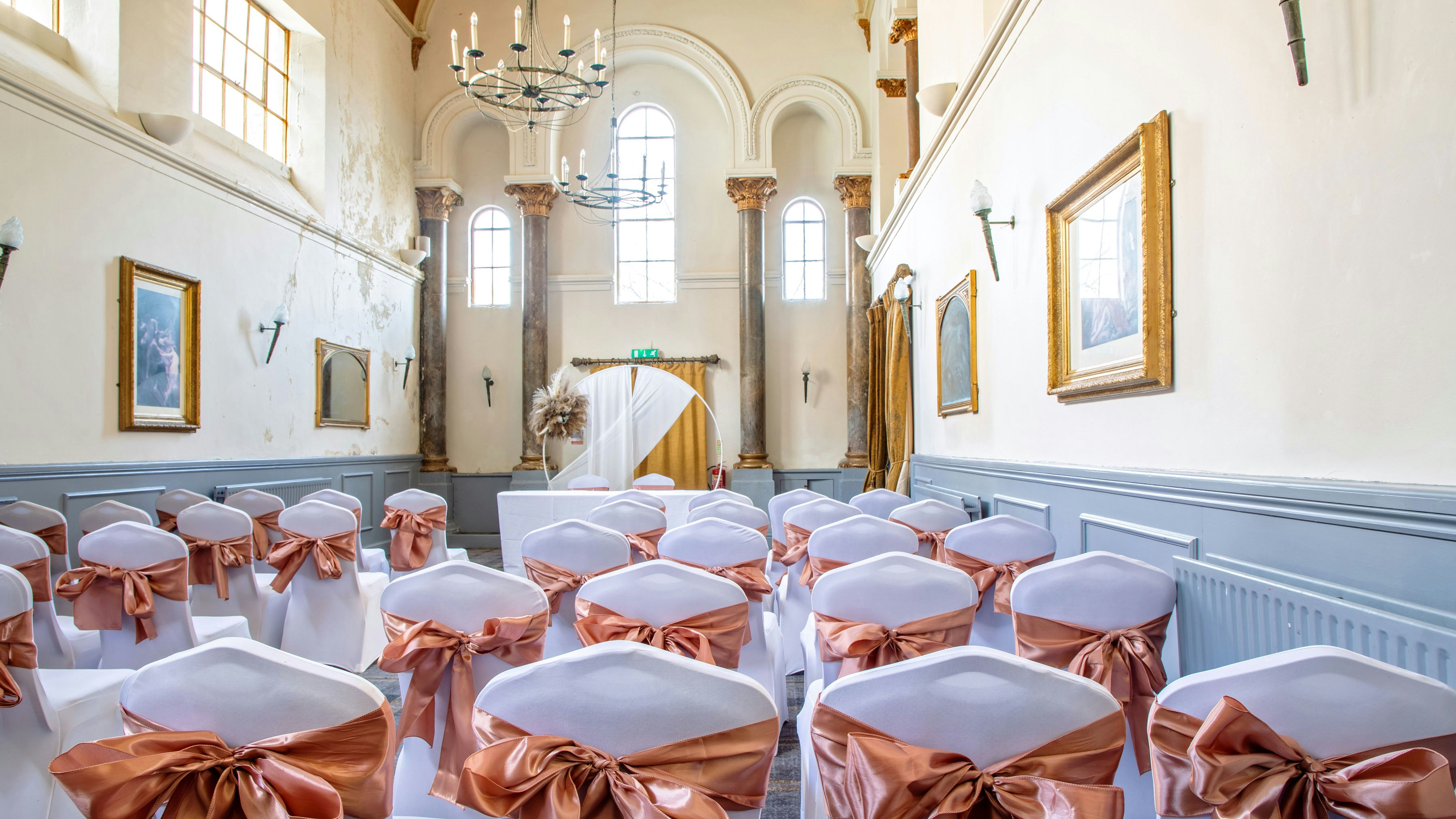 Arnos Manor 23/28