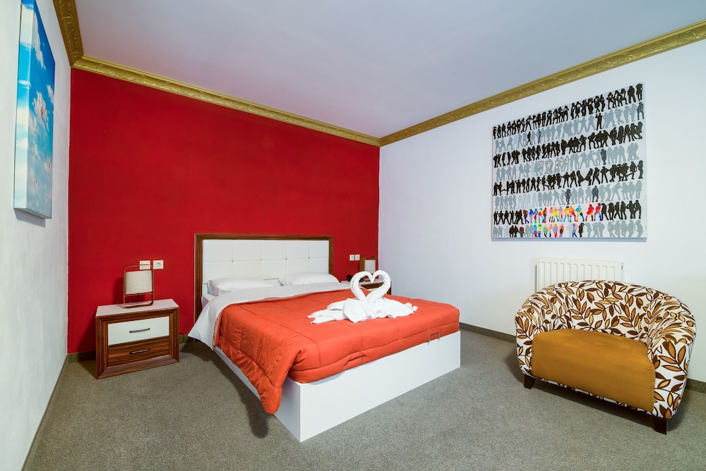 Paradice Hotel Luxury Suites 10/50