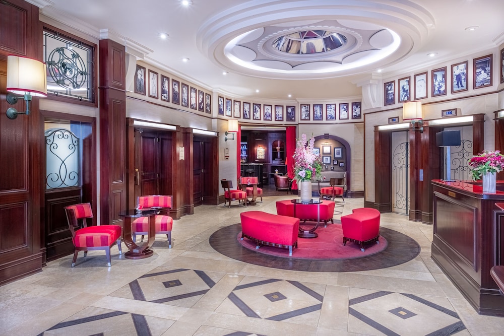Hotel Pont Royal 8/68