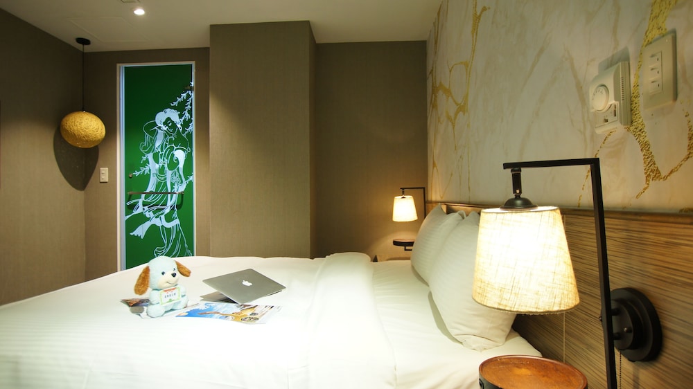 Colors Infinity Inn 36/70