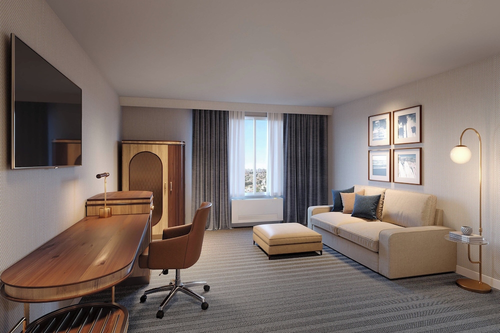 Courtyard by Marriott Santa Cruz 13/36