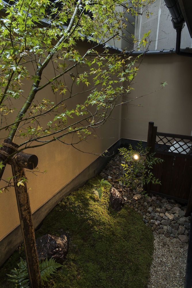 Gion Misen Furumonzen 28/38