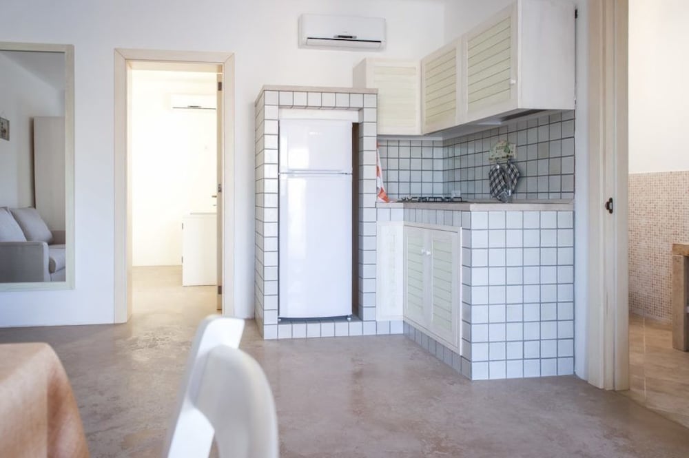 Cava Li Santi Residence 50/50