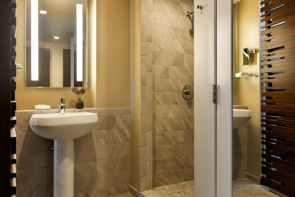 Kimpton Overland Hotel Atlanta Airport 13/80