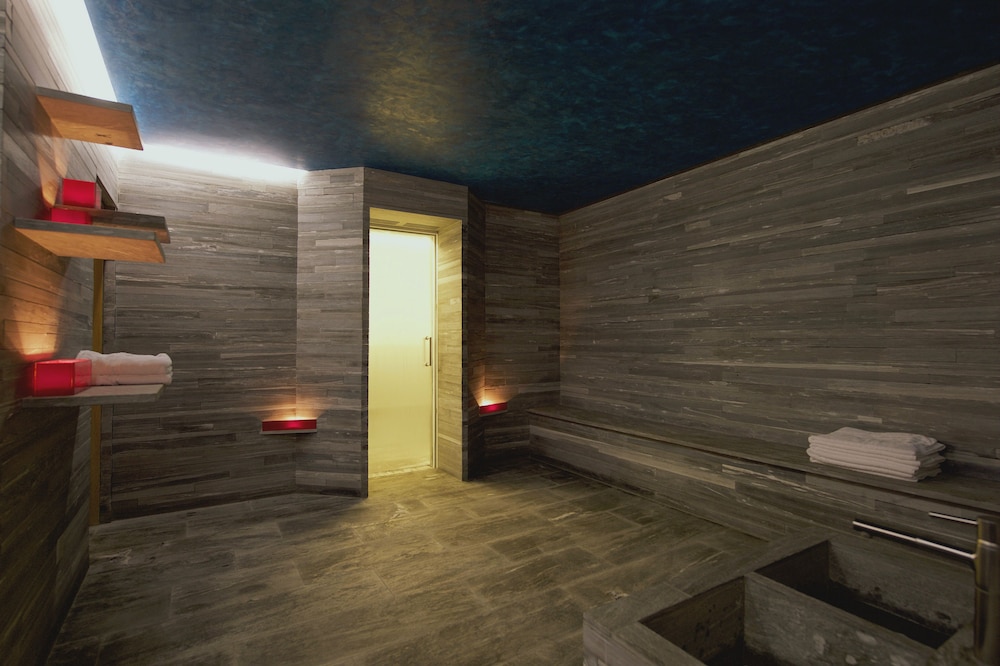 Hotel & Solebad Arca 24/50