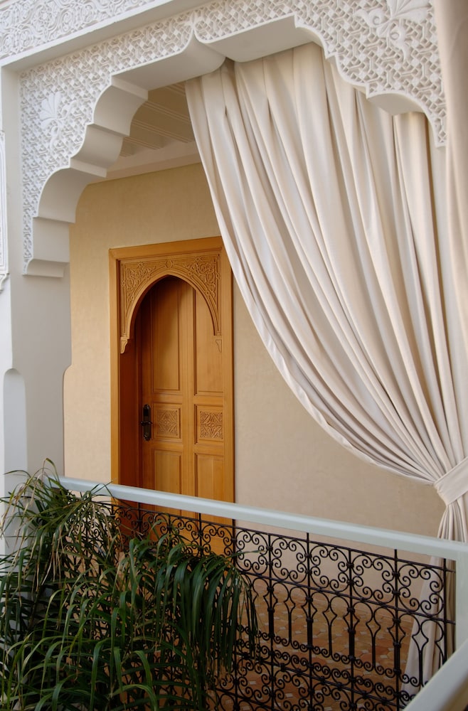 Riad Villa Blanche 38/68