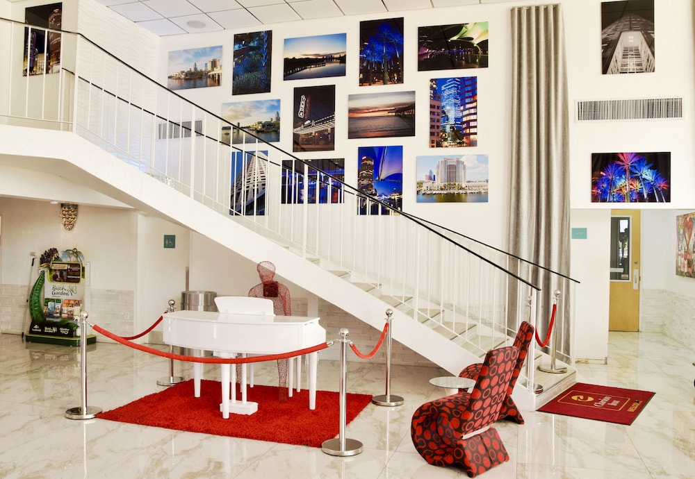 布兰登坦帕凯瑞华晟酒店及会议中心(Quality Inn and Conference Center Tampa-Brandon) 图片3
