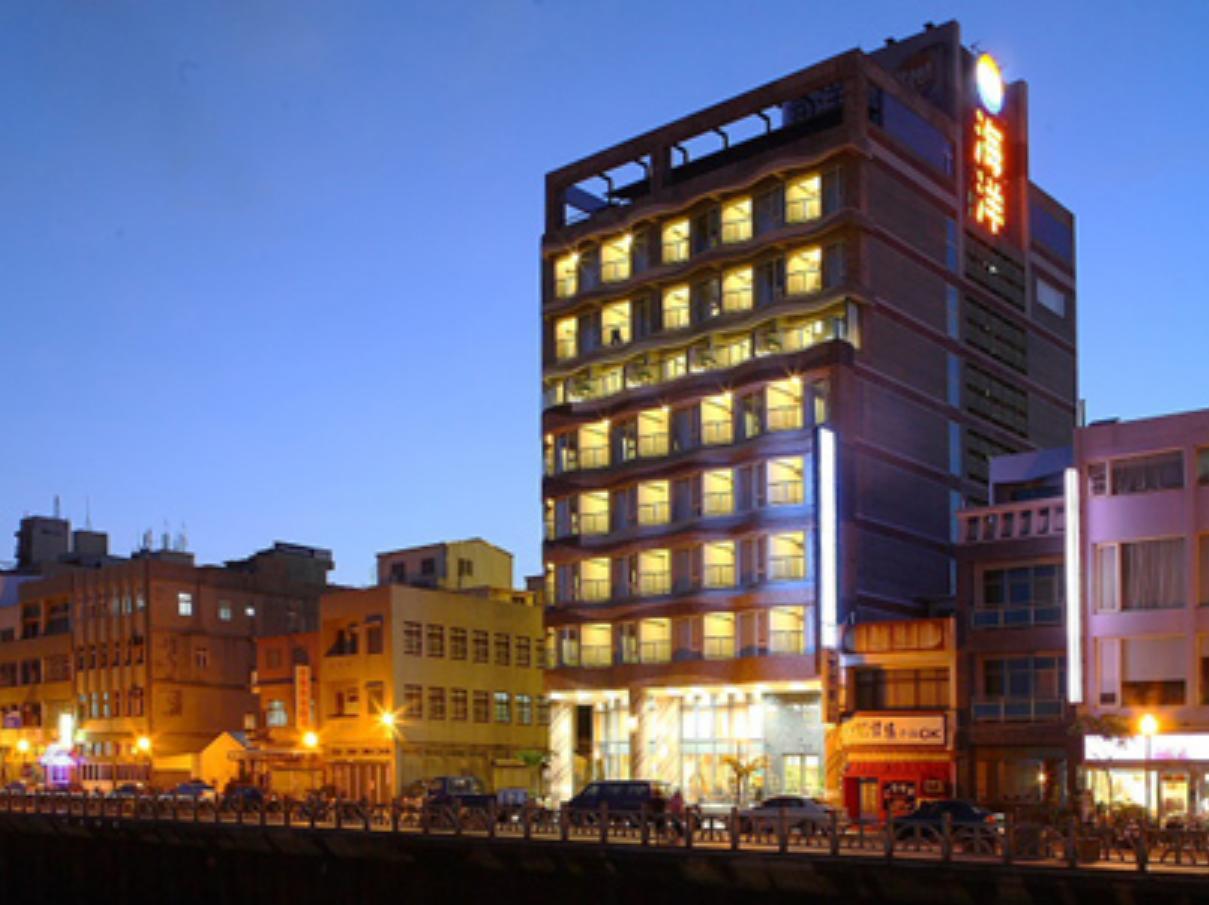Ocean Hotel 3/39