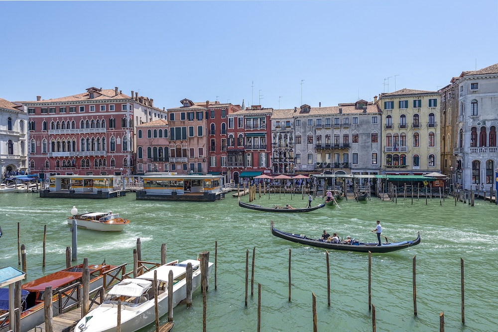 H10 Palazzo Canova in VENICE