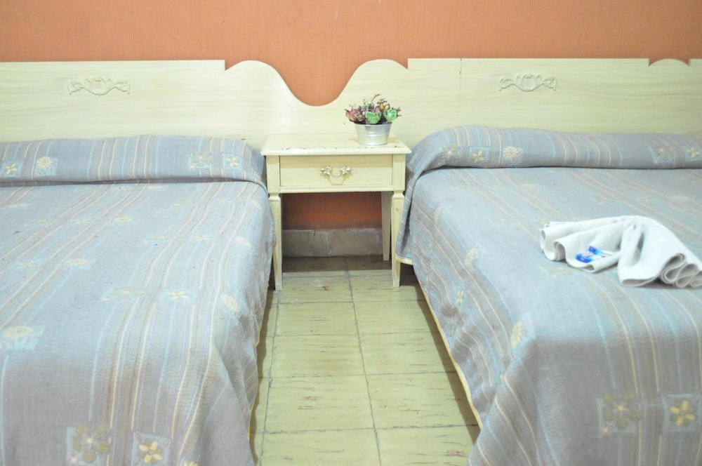 Hotel Metropolitan I 6/18