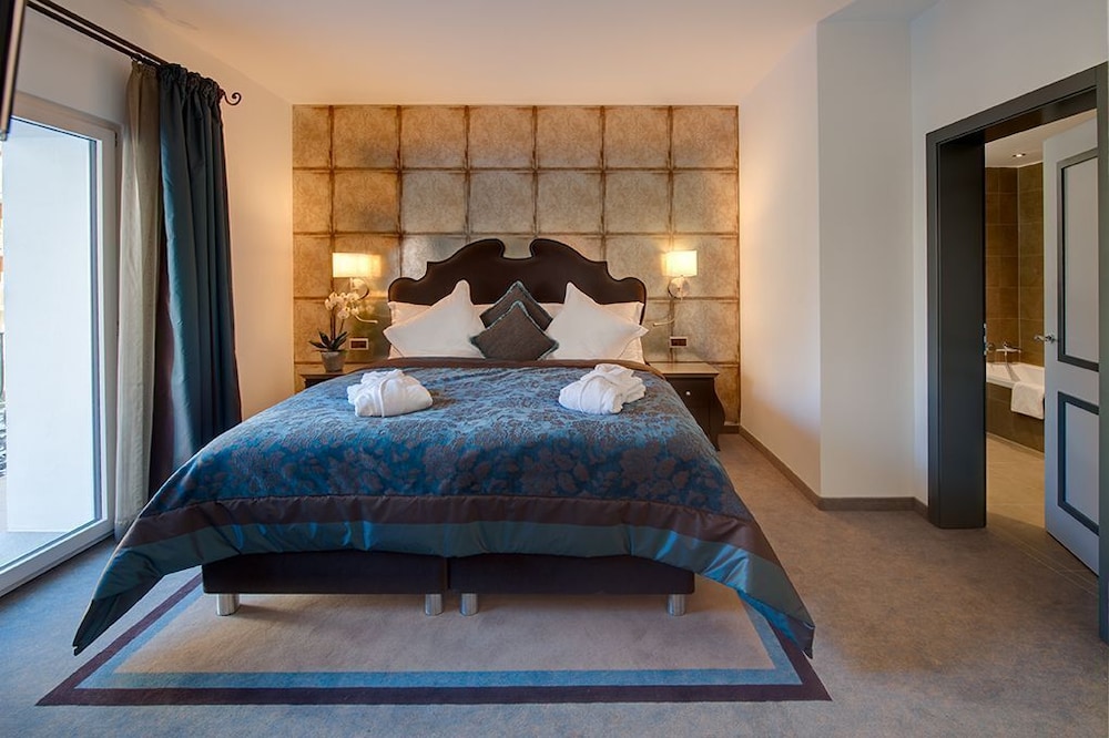 Schlosshotel Zermatt 37/61