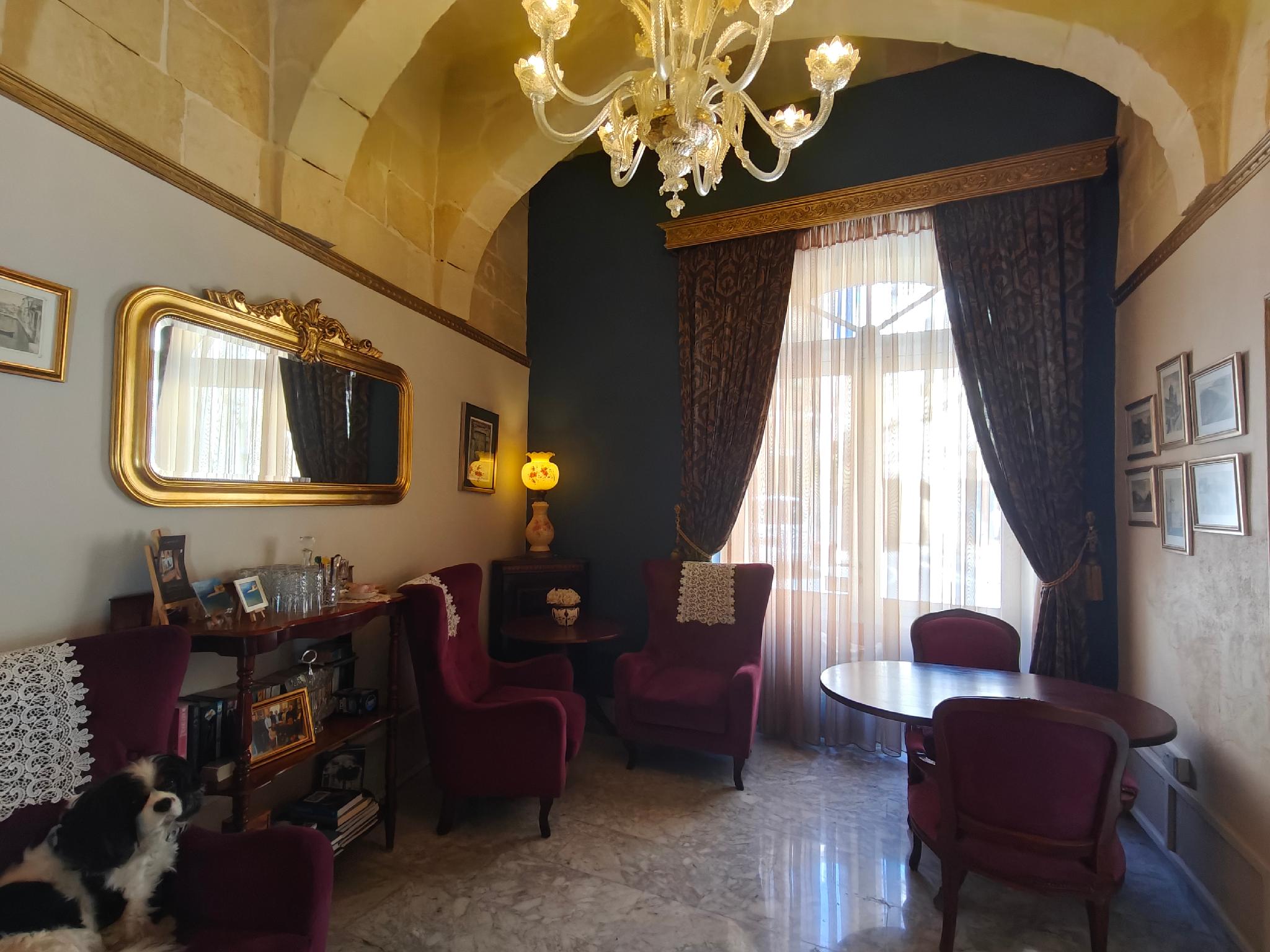 Julina Boutique Living 23/43
