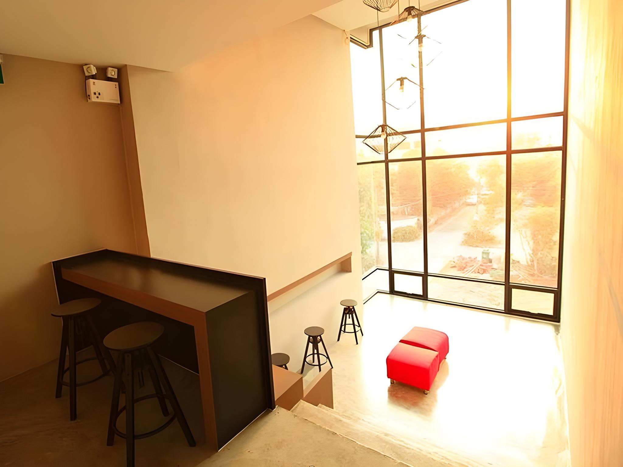 The Plubpla Serviced Apartment 14/42