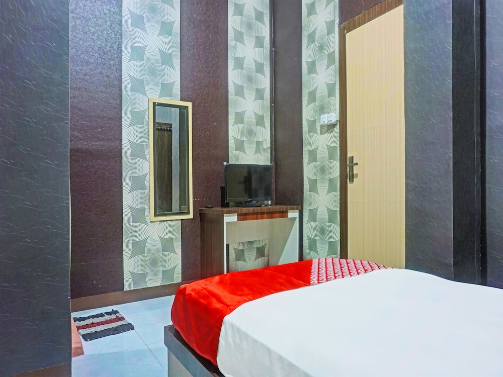Collection O 91488 Hotel Lingkarsut Jeneponto 10/16