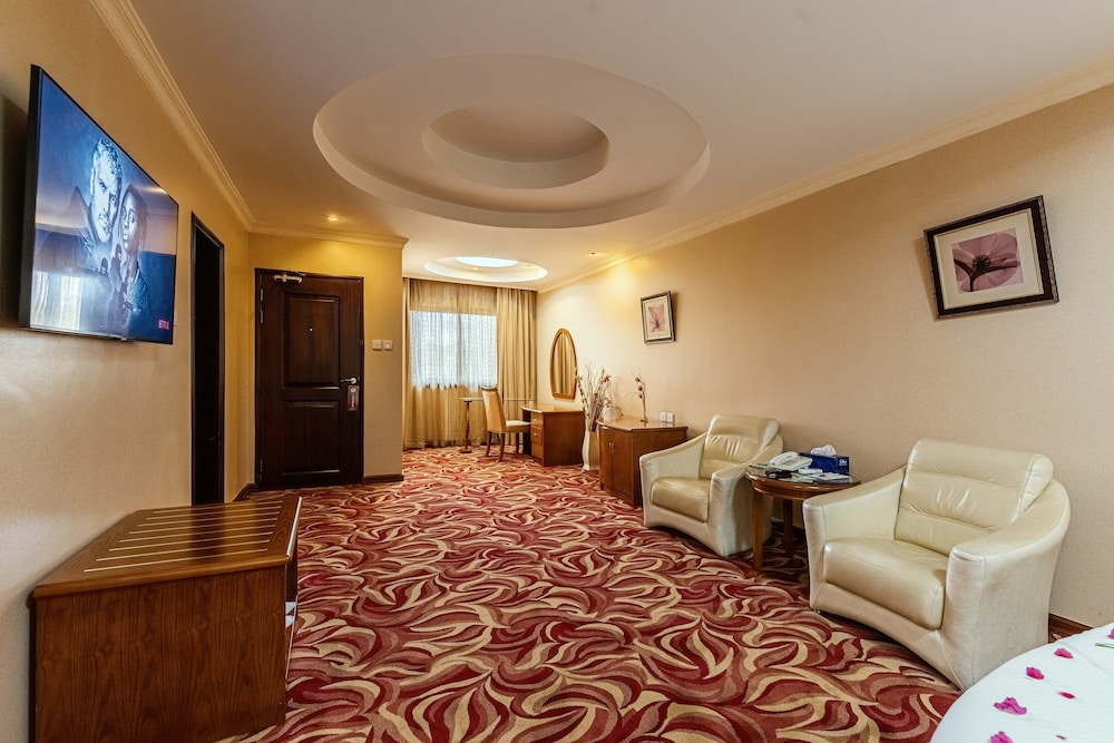 MBALE RESORT HOTEL LIMITED 33/49
