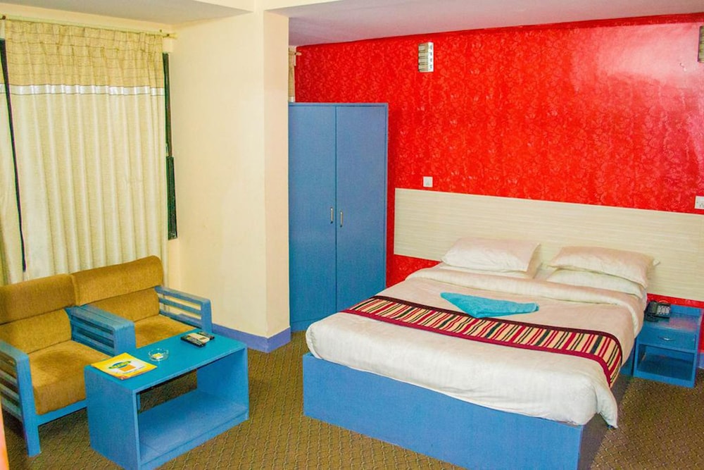 Hotel Om Ganapati 10/21