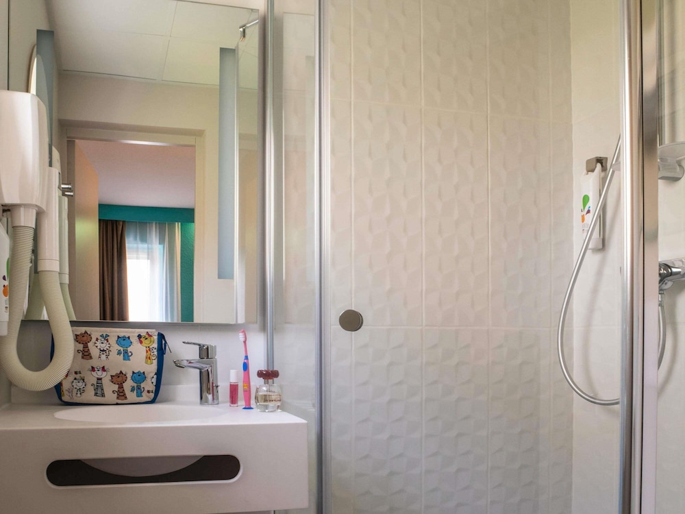 Ibis Styles Quimper 65/66