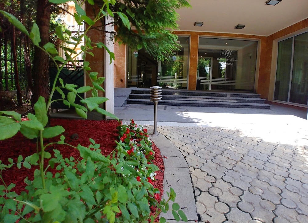 Aparthouse Borovo 23/30