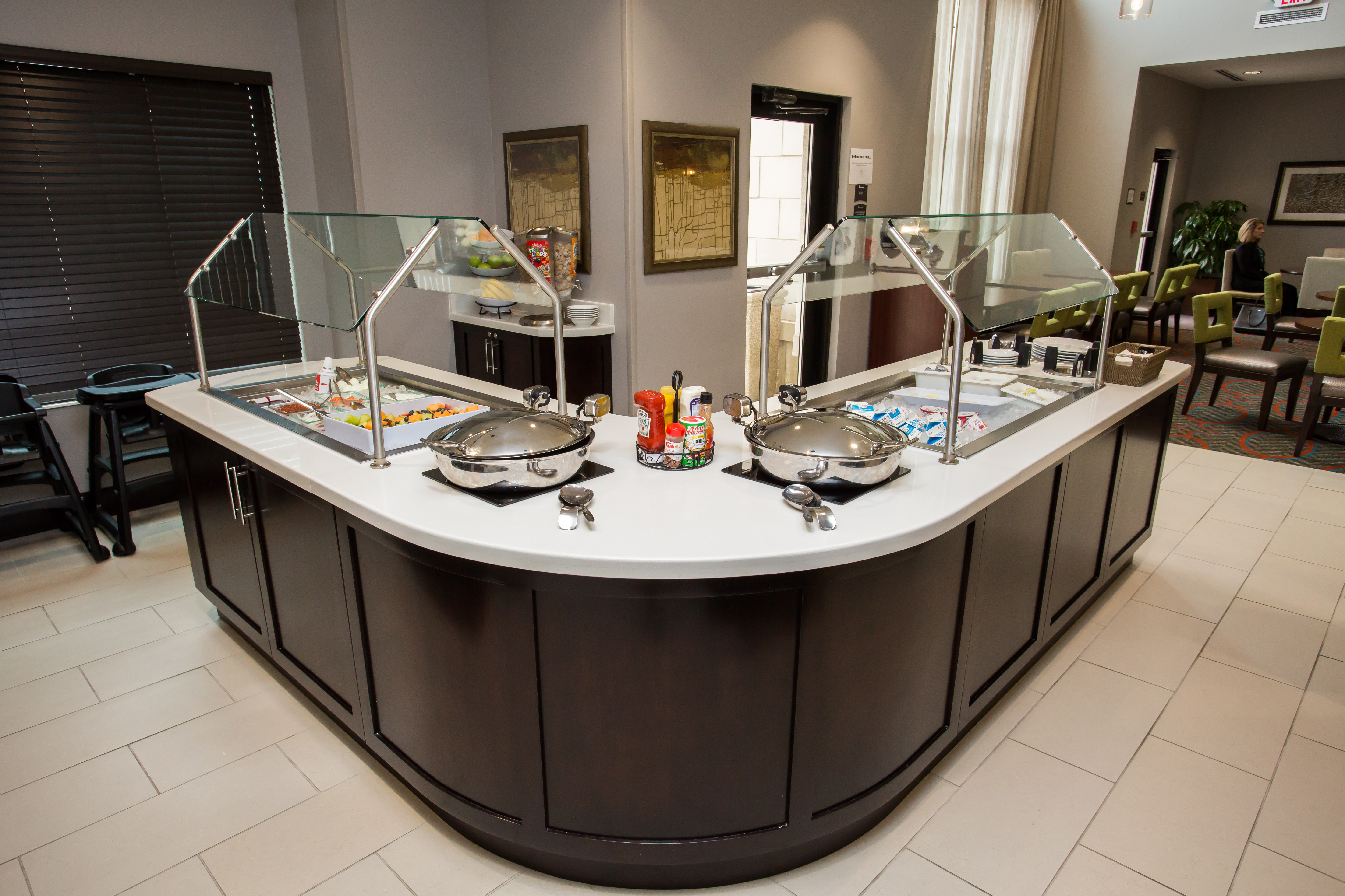 STAYBRIDGE SUITES MIAMISBURG 61/78