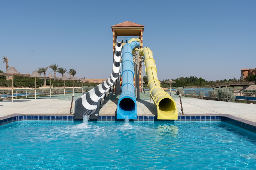 Parrotel Lagoon Waterpark Resort 79/88