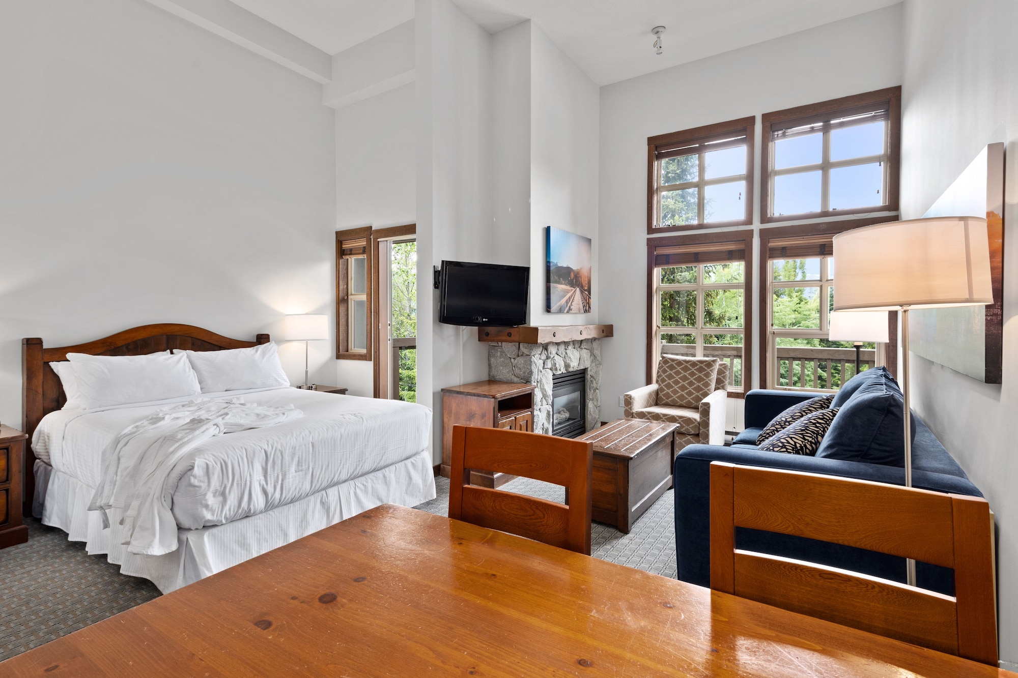 PREMIUM, STUDIO, SUITE, KITCHEN