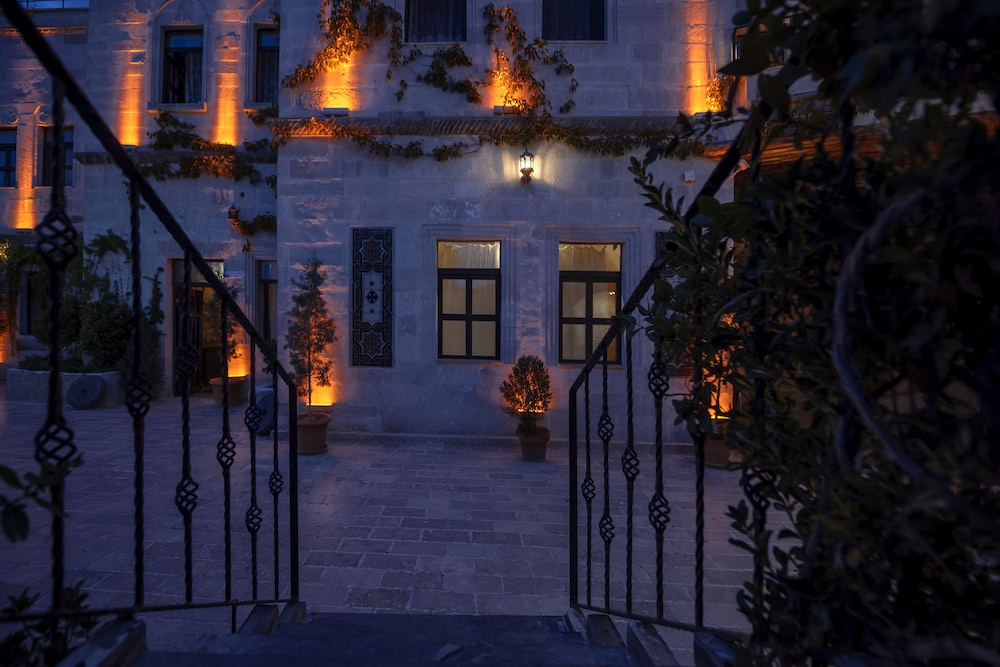 Sinasos Palace Cave Hotel 39/48