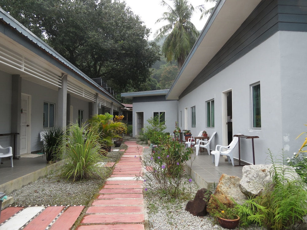 Cactus Inn 16/19