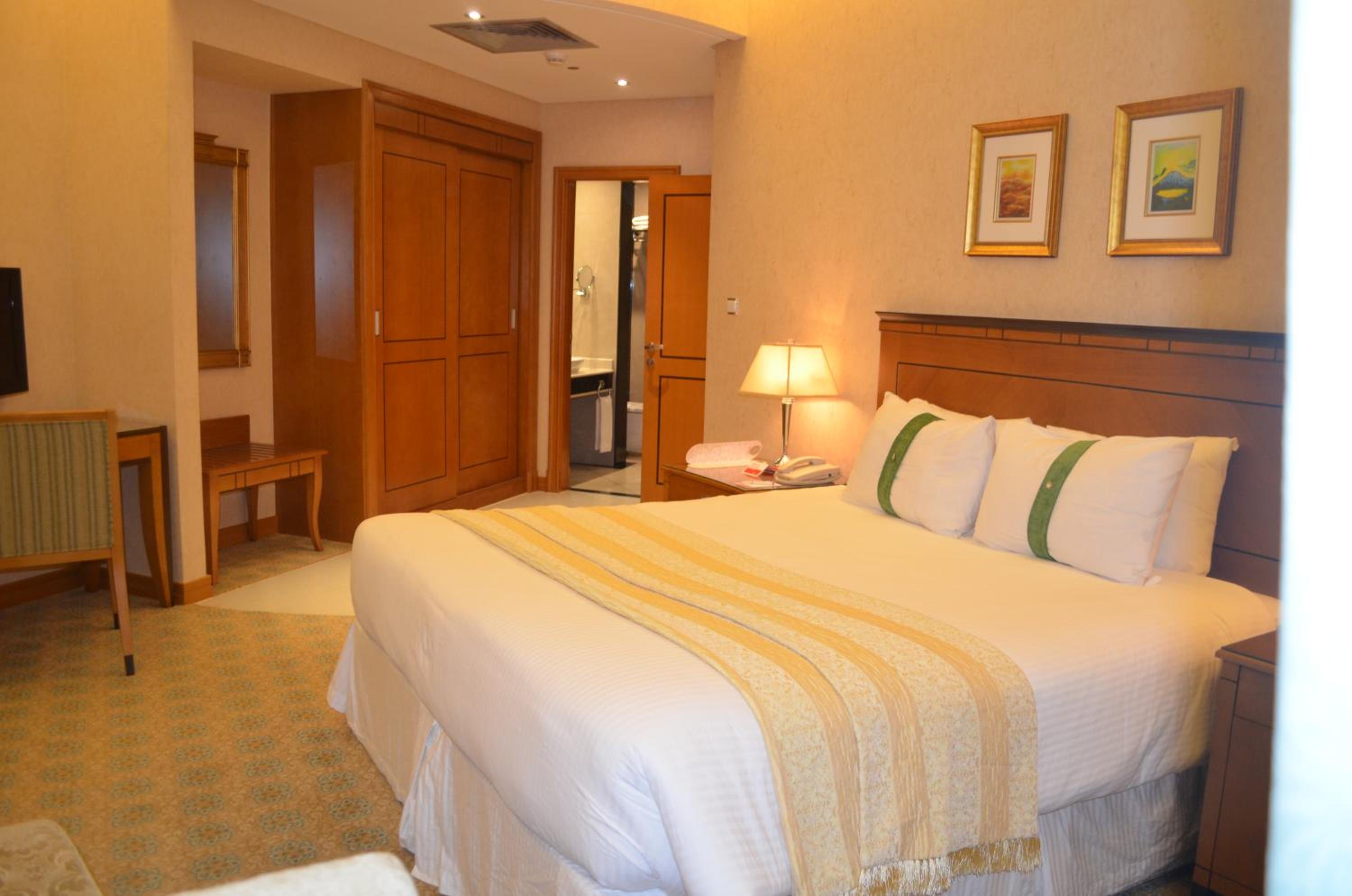 Executive Suite King