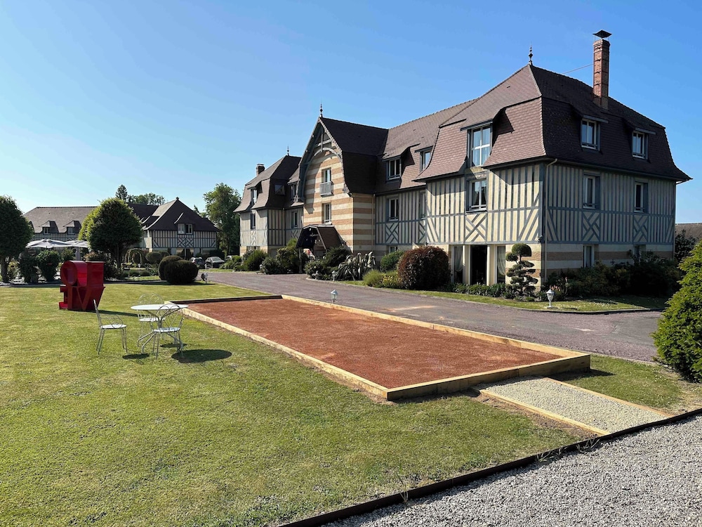 Hotel Le Manoir de La Poterie And Spa 65/72