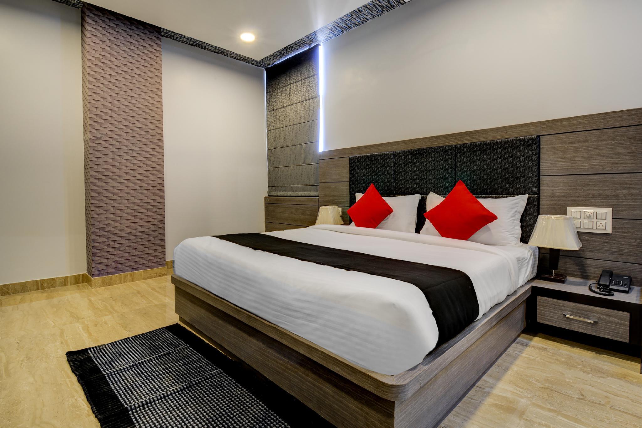 Capital O 22318 Htl Grand Anshul 6/21