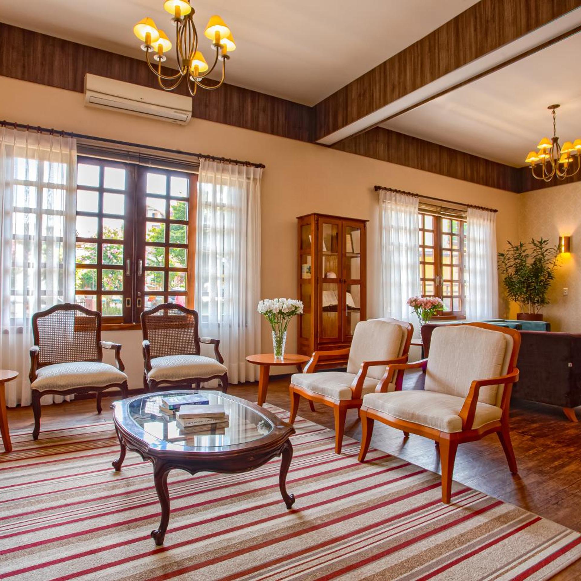 Hotel Petropolis 31/47