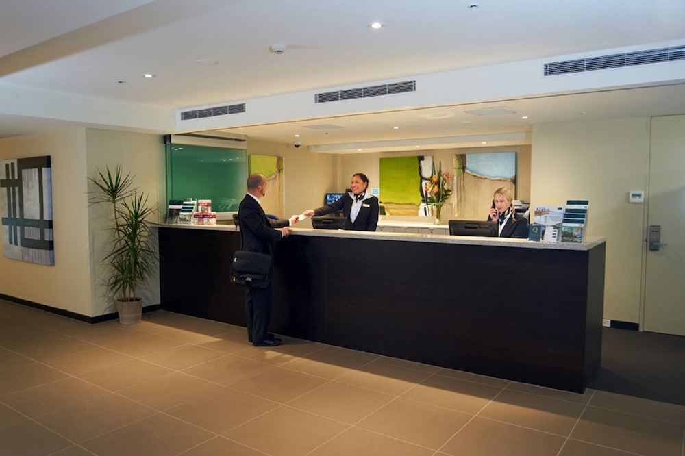 MainStay Suites Hawthorn 7/48