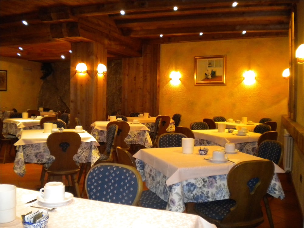Hotel Ottoz Meublè 48/69