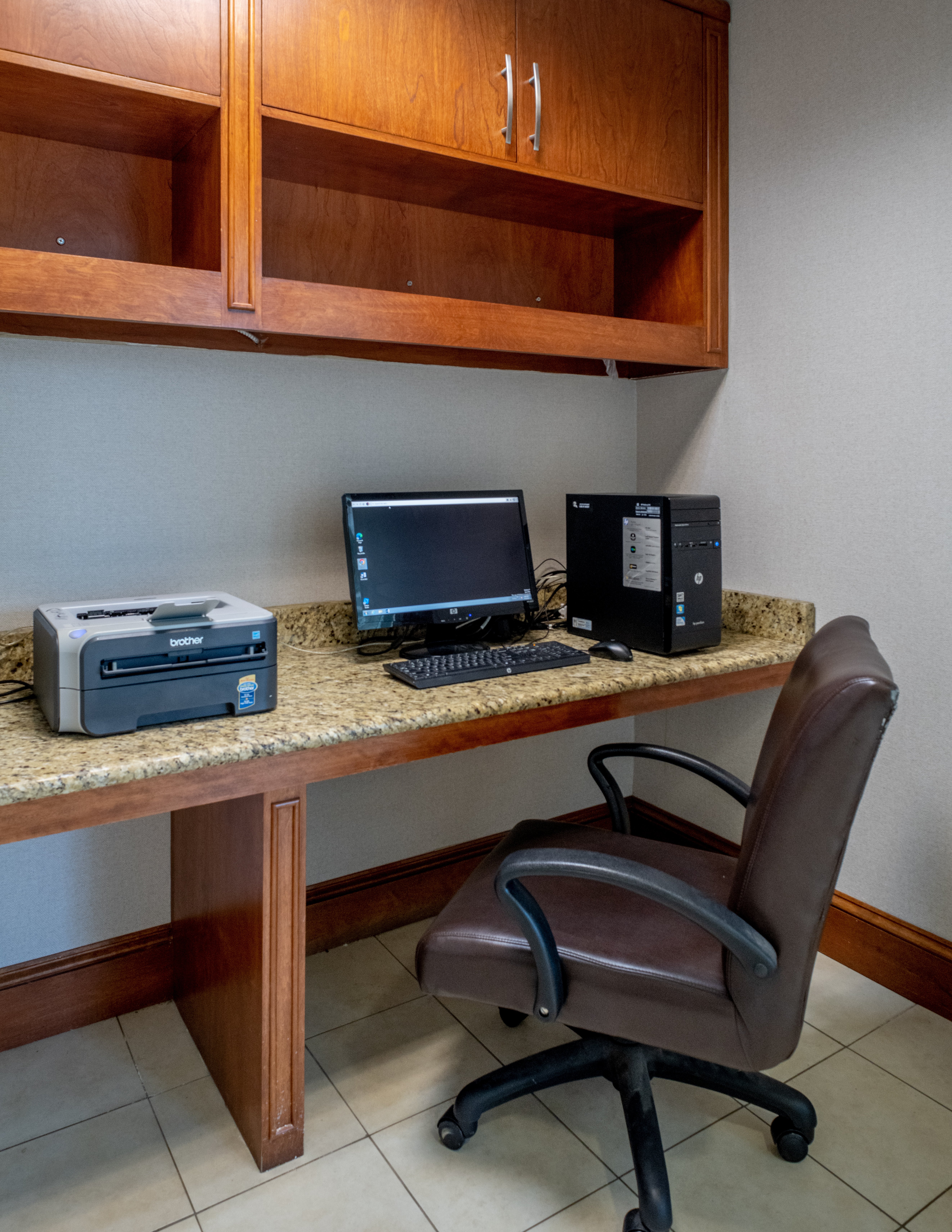 Holiday Inn Hotel & Suites Beckley 52/58