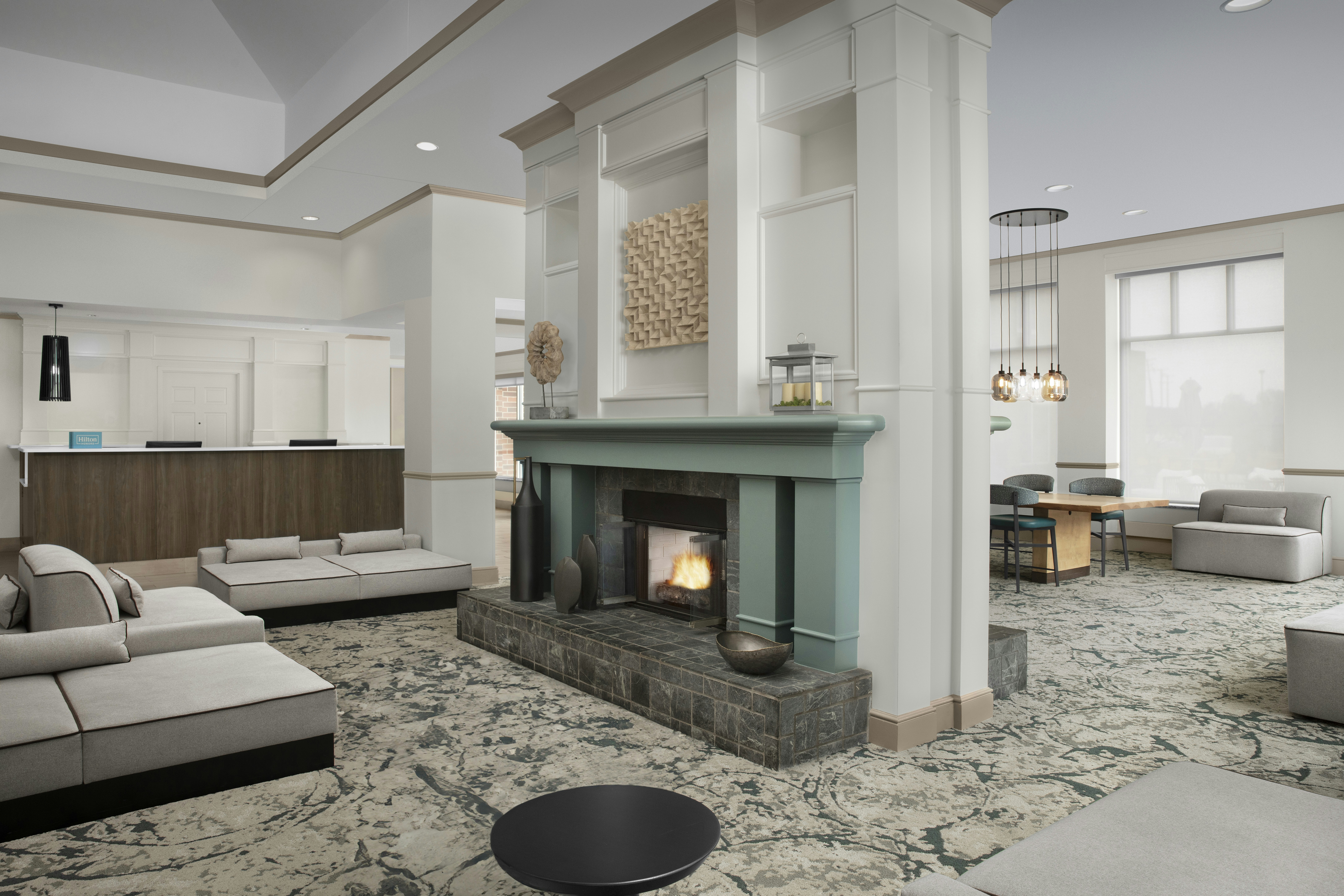 Hilton Garden Inn Hoffman Estates 26/52