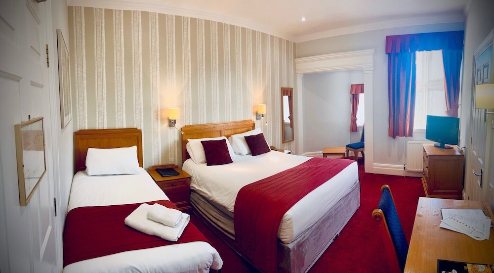 The Birch Hotel 13/53