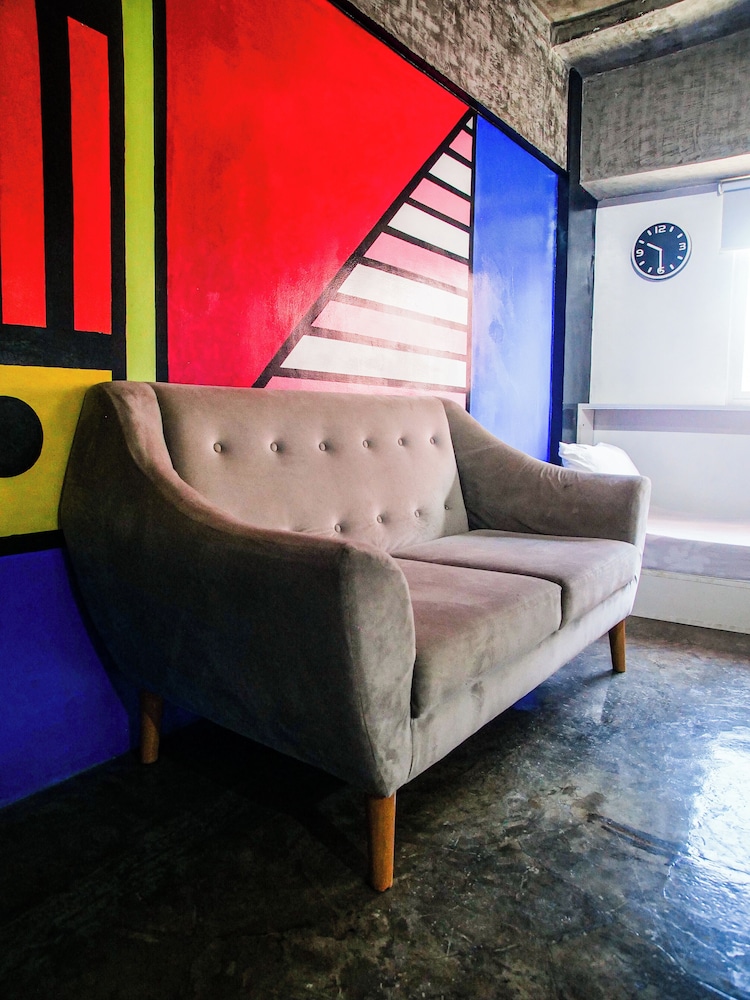 D522 Hostel at Kiener Hills - Near Cebu Airport 32/39