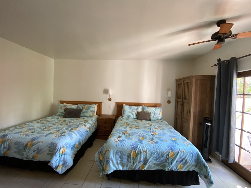 Villa Rosa Inn 18/78