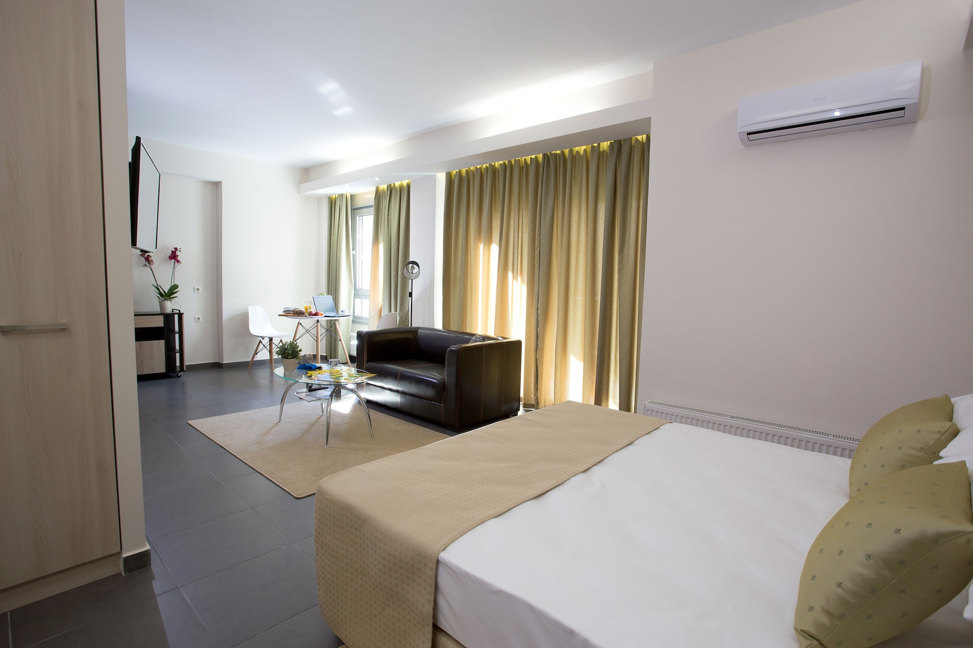rooms