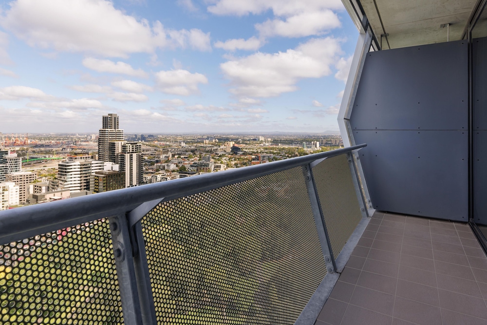 AVANI Melbourne Jazz Corner Residences 41/69