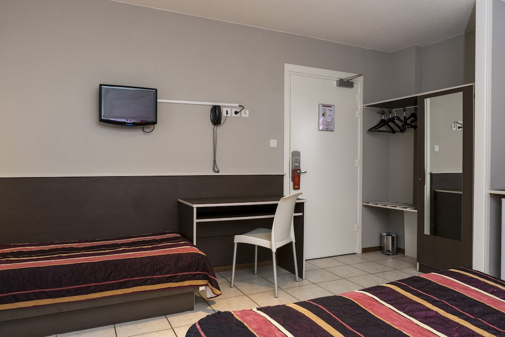 Hotel Balladins Lyon/Chanas 16/22