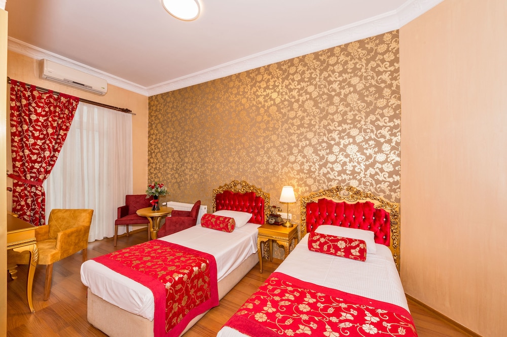 Hotel Santa Hill 6/30