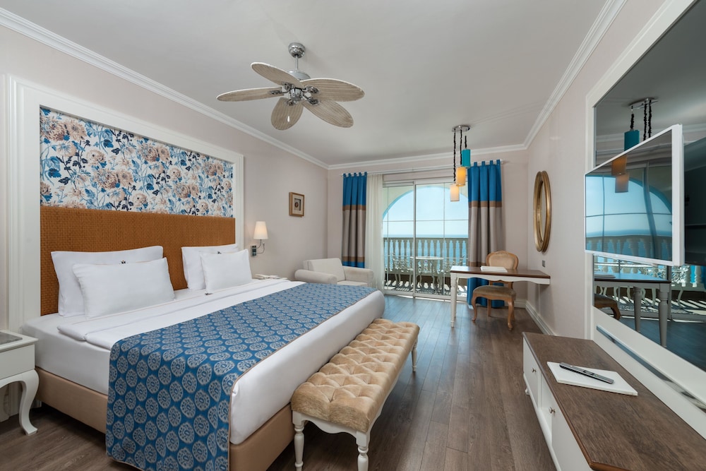 Deluxe Room Sea View