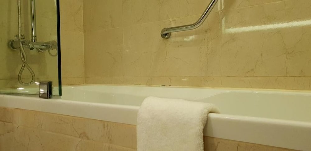 Jacobs Garden Hotel Bur Dubai 48/49