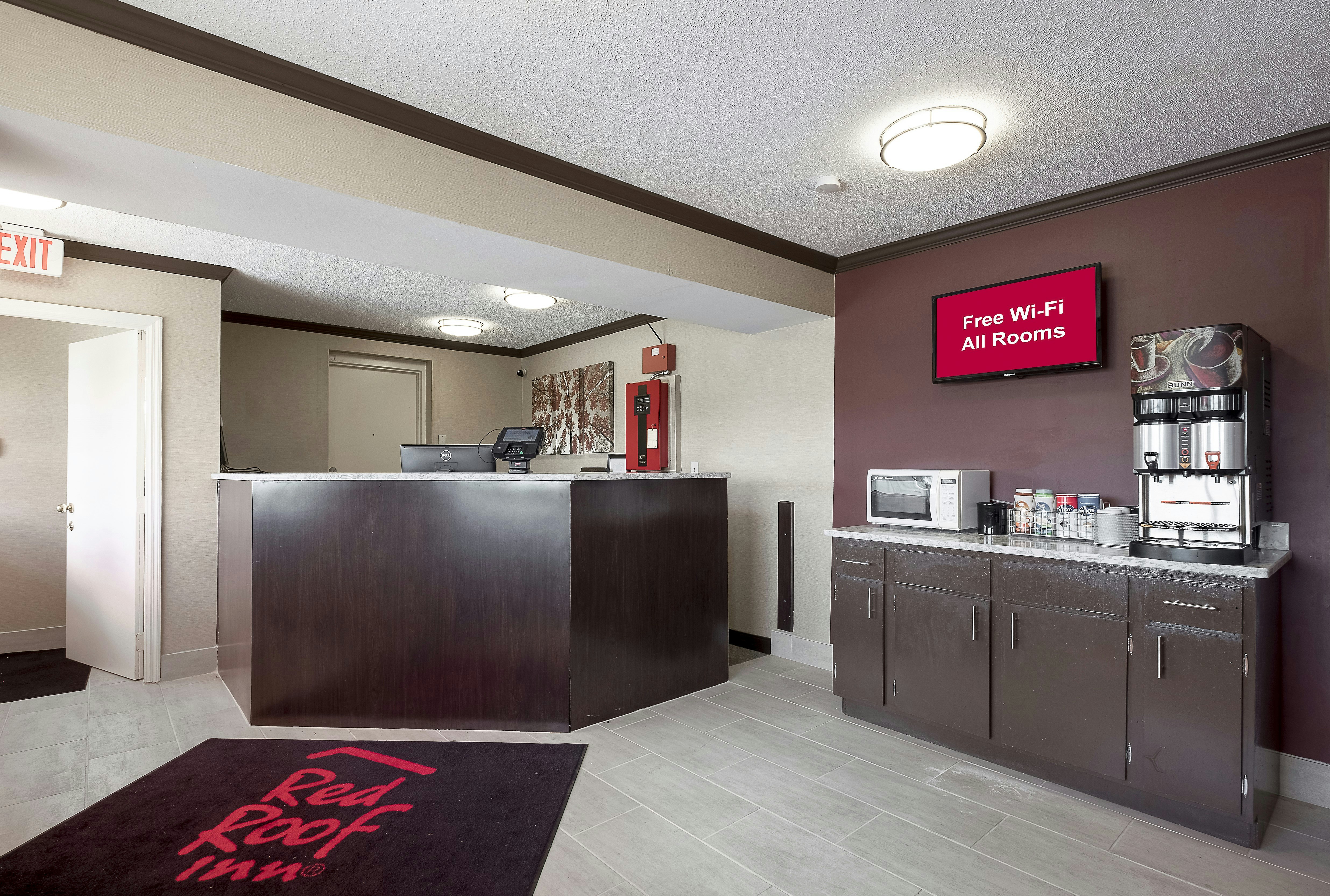 Americas Best Value Inn Dayton Huber Heights 10/28