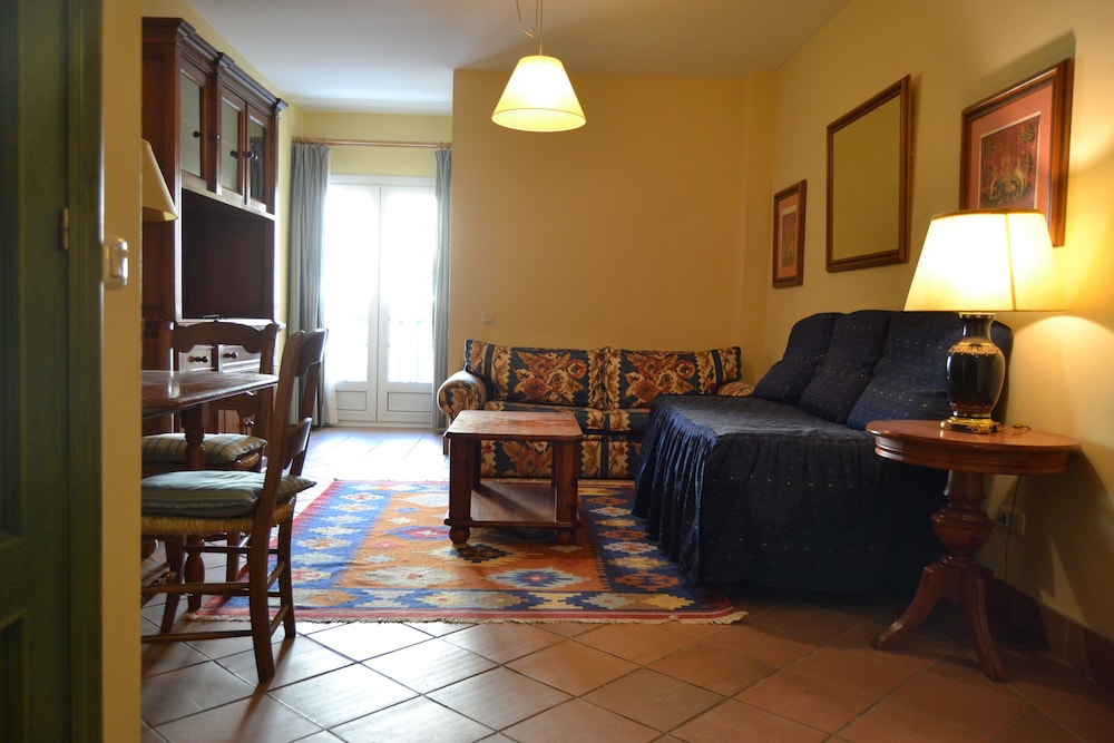 Apartamentos Sabica Nevada Plaza 10/17
