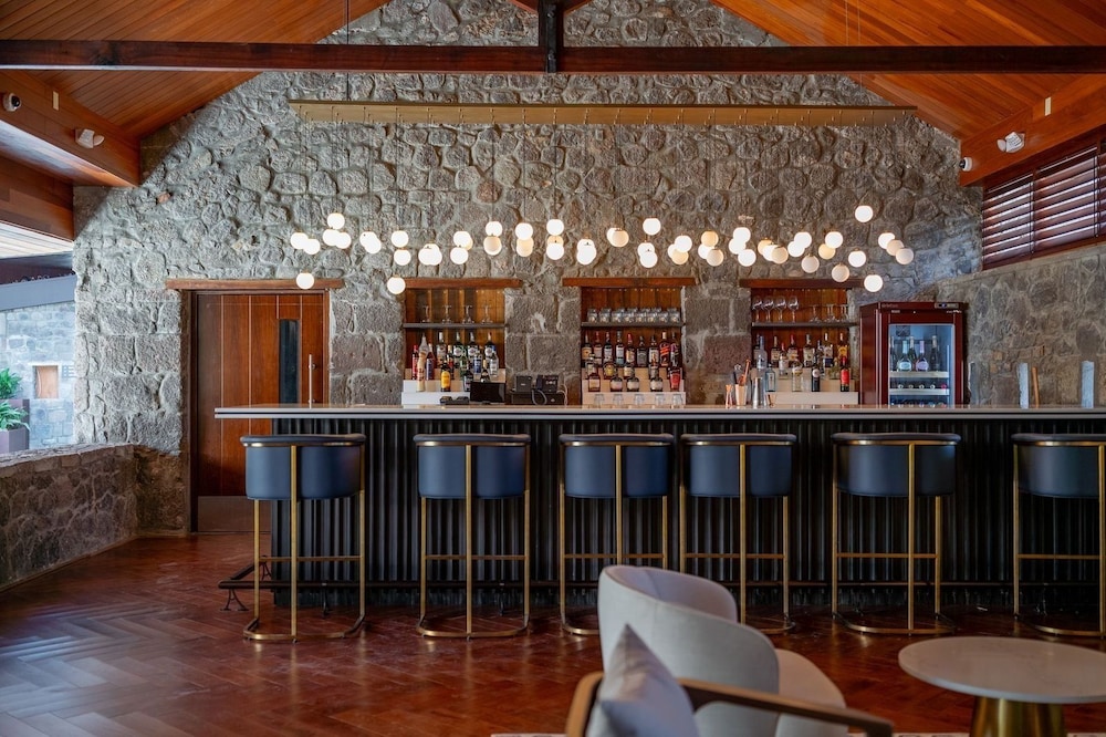 Fort Young Hotel 63/76