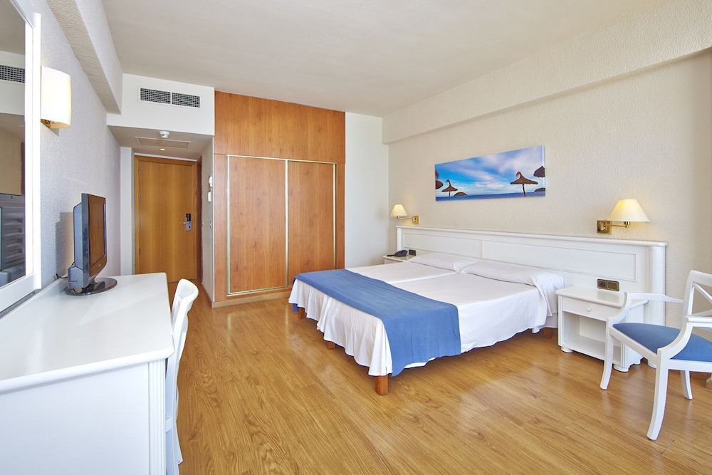 Flamboyan Caribe Hotel & Spa 16/42