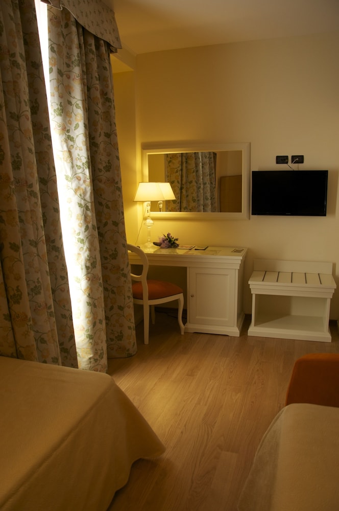 Torre Della Vittoria Hotel 30/50