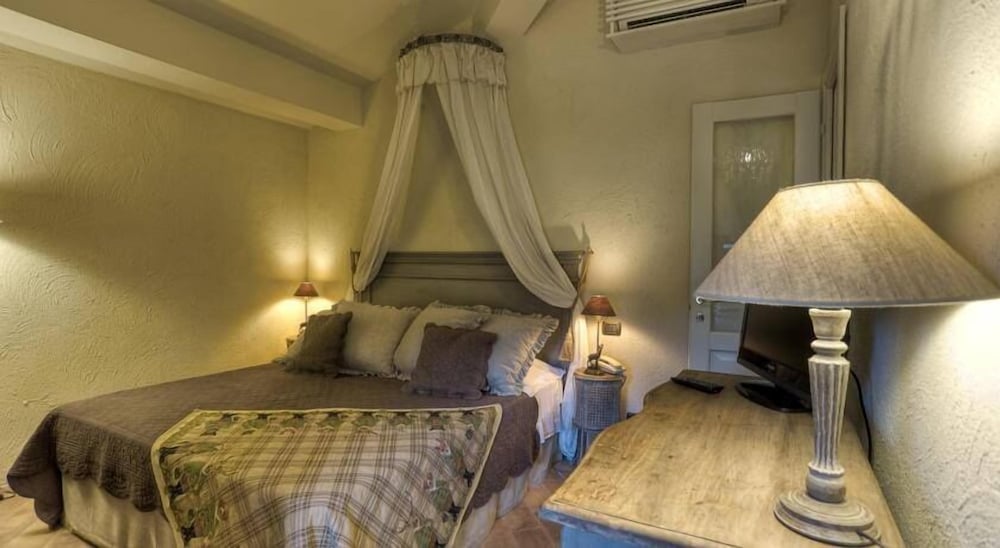IL POGGIO LUXURY COUNTRY RESORT 11/33